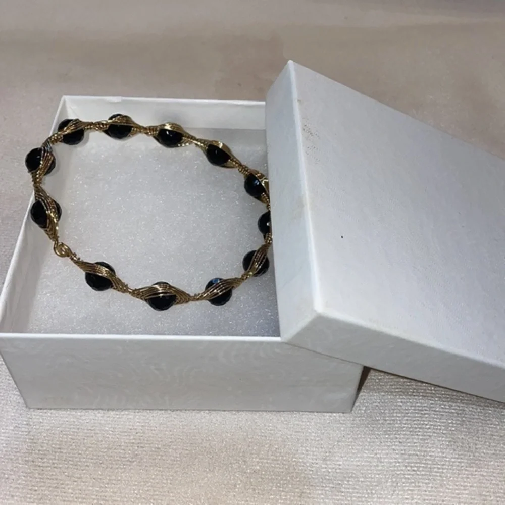 HANDMADE BLACK GOLD  SWIRL Bracelet W/Box‎